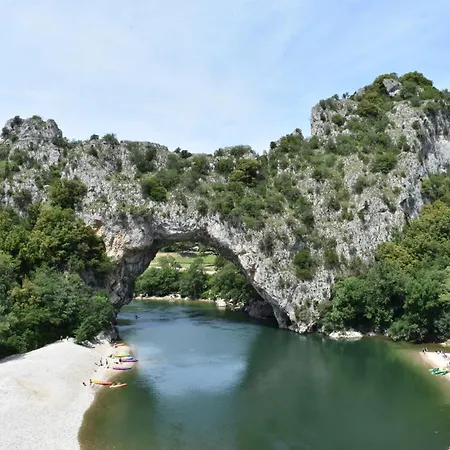 Hotel Les Voutes A Sud Ardeche Proche De Balazuc Et Voguee Lanas