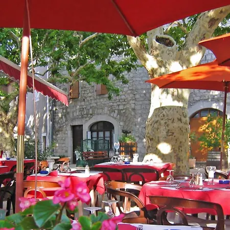 Hotel Les Voutes A Sud Ardeche Proche De Balazuc Et Voguee *